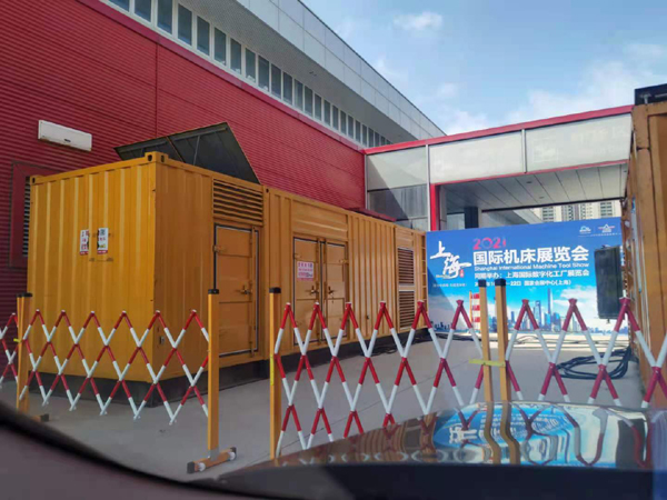 淮阴发电车出租-发电机无电压或电压太低怎么办？